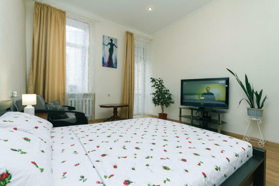 Apartment On Saksahanskoho Street Kiev Ngoại thất bức ảnh