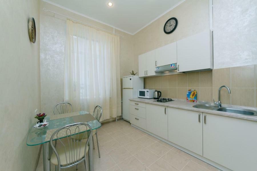 Apartment On Saksahanskoho Street Kiev Ngoại thất bức ảnh